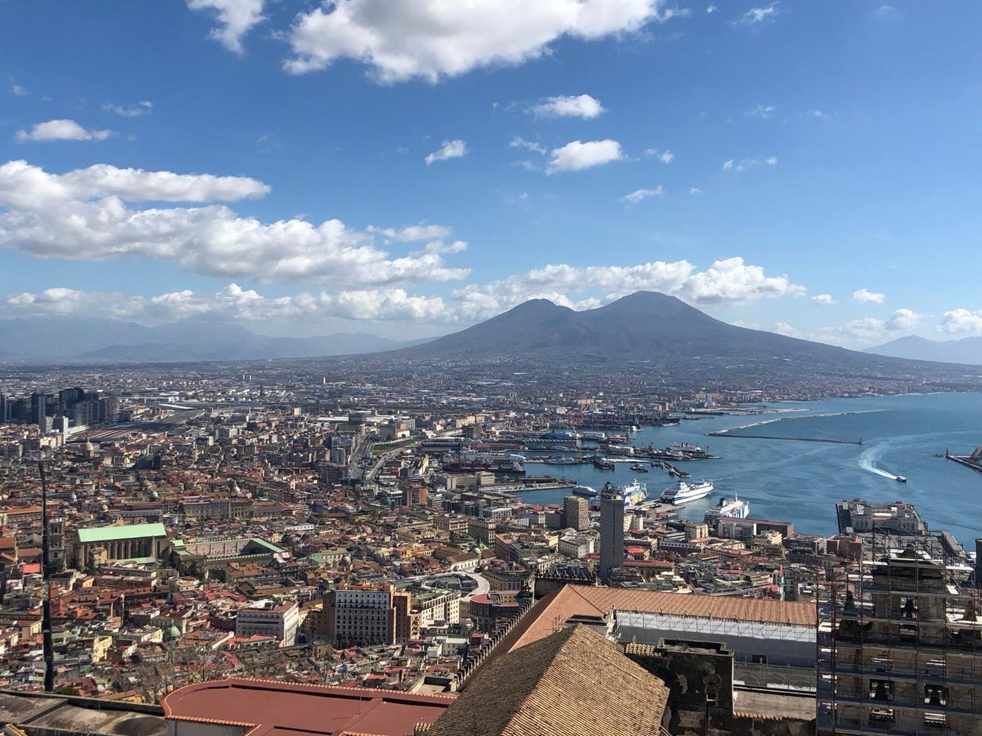 Toledostop Naples Exterior photo View of the city of Naples